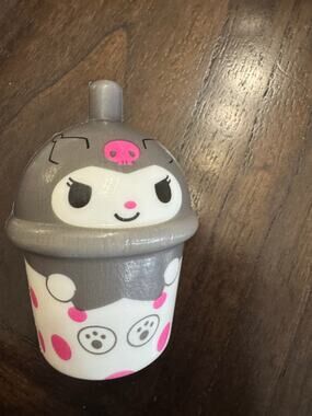 Sanrio Kuromi bobba tea cup foam squishy stress release